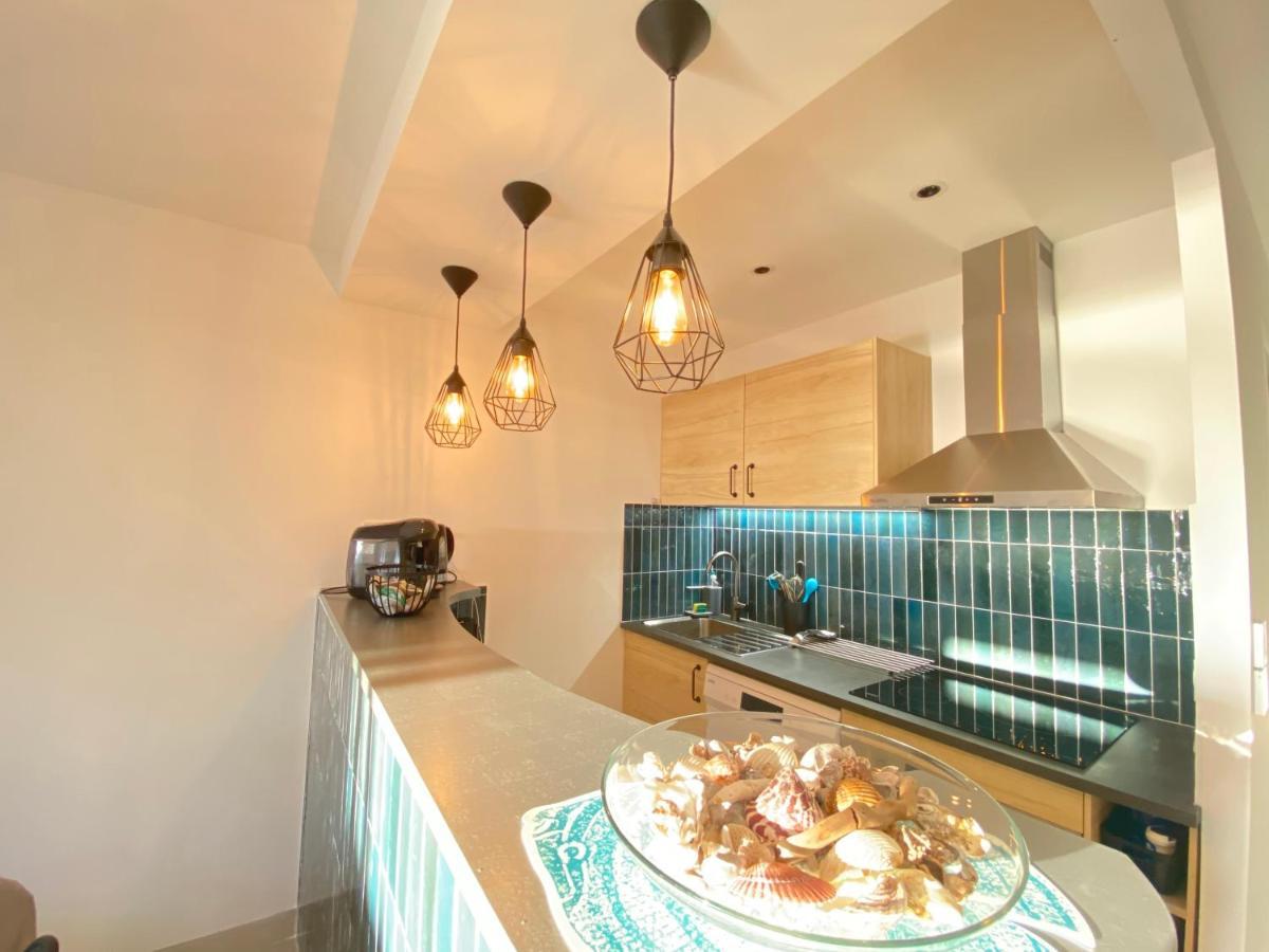 Somptueux Appartement Renove En Bord De Mer Six-Fours-les-Plages Bagian luar foto